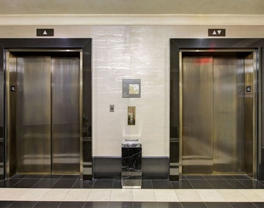 1645 N Vine Street - Photo Thumbnail 9