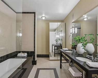1645 N Vine Street - Photo Thumbnail 27