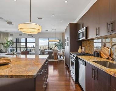 1645 N Vine Street - Photo Thumbnail 23