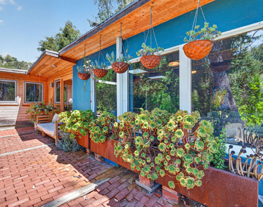 1738 Topanga Skyline Drive - Photo Thumbnail 62