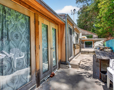 1738 Topanga Skyline Drive - Photo Thumbnail 67