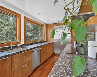 1738 Topanga Skyline Drive - Photo Thumbnail 21