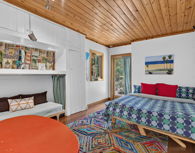 1738 Topanga Skyline Drive - Photo Thumbnail 28