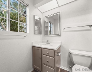 514 S Myers - Photo Thumbnail 12