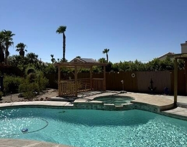 65907 Avenida Dorado - Photo Thumbnail 10