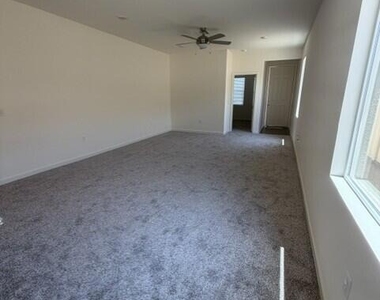 42491 Aruba Court - Photo Thumbnail 14