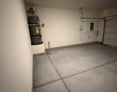 42491 Aruba Court - Photo Thumbnail 18