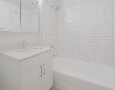 400 West 37th St - Photo Thumbnail 29