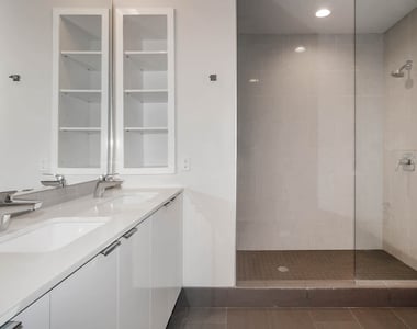 1250 Cherokee St - Photo Thumbnail 21