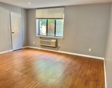 10 Canterbury Road - Photo Thumbnail 11