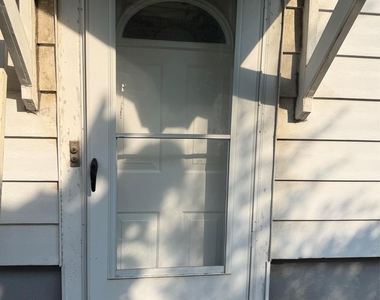 42 W Lincoln Avenue - Photo Thumbnail 1