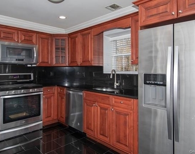 44 Pinnacle Drive - Photo Thumbnail 1