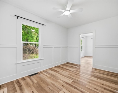 17 Cherry Street - Photo Thumbnail 8