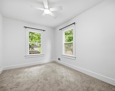 17 Cherry Street - Photo Thumbnail 14