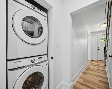 17 Cherry Street - Photo Thumbnail 6