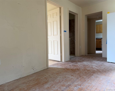 50 S Montgomery Street - Photo Thumbnail 2