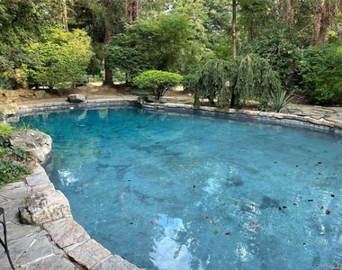 8 Valley Road Road - Photo Thumbnail 20