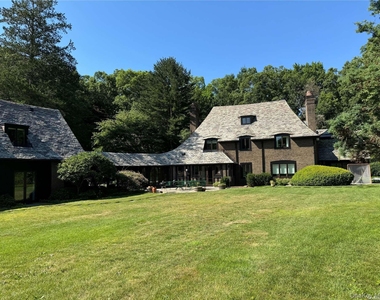 8 Valley Road Road - Photo Thumbnail 23