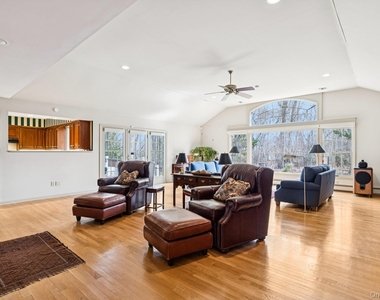 9 Cliff Road - Photo Thumbnail 31