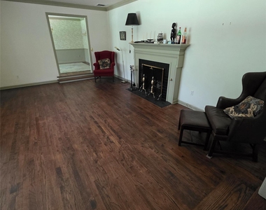9 Cliff Road - Photo Thumbnail 16
