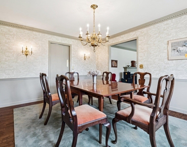 9 Cliff Road - Photo Thumbnail 13