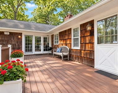 9 Cliff Road - Photo Thumbnail 6