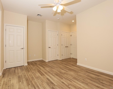 1 Grace Lane - Photo Thumbnail 12