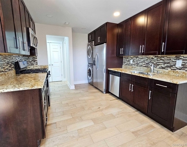 32 Alpine Drive - Photo Thumbnail 2
