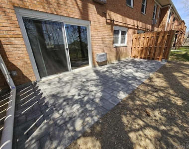 32 Alpine Drive - Photo Thumbnail 13