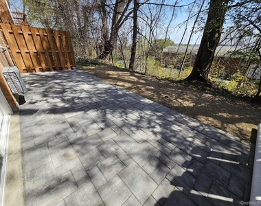 32 Alpine Drive - Photo Thumbnail 12