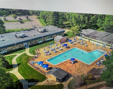 333 A Woodbridge - Photo Thumbnail 30