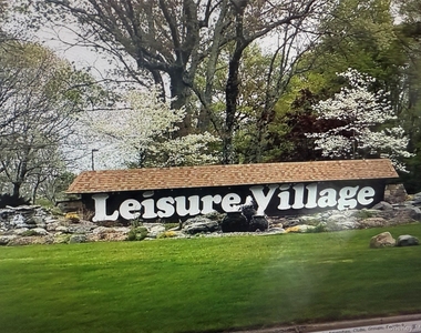 333 A Woodbridge - Photo Thumbnail 28