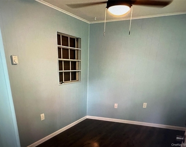 333 A Woodbridge - Photo Thumbnail 13