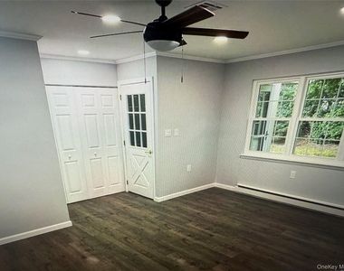 333 A Woodbridge - Photo Thumbnail 12
