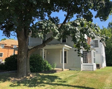 22 Washington Ave, 2nd - Photo Thumbnail 1