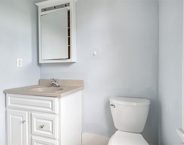 492 Liberty Street - Photo Thumbnail 21
