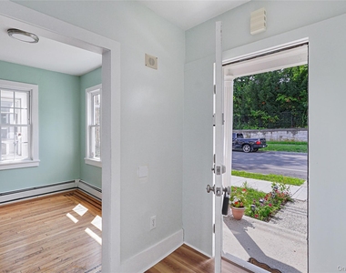 492 Liberty Street - Photo Thumbnail 8