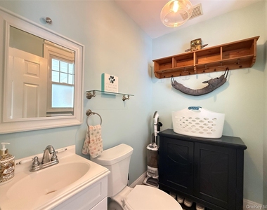 31 Jacobson Avenue - Photo Thumbnail 10