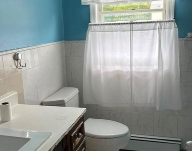24 Rome Avenue - Photo Thumbnail 9