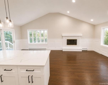 321 Sherbrooke Road - Photo Thumbnail 8