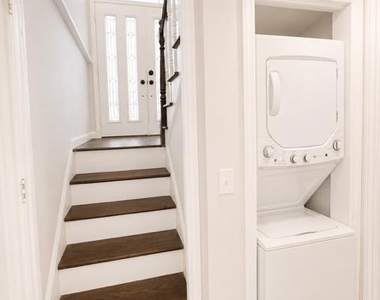 321 Sherbrooke Road - Photo Thumbnail 15