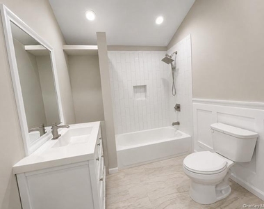 321 Sherbrooke Road - Photo Thumbnail 20
