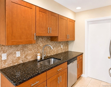 23 Weathervane Way - Photo Thumbnail 12