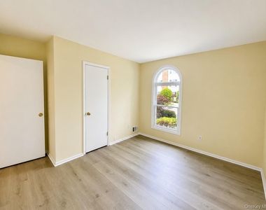 23 Weathervane Way - Photo Thumbnail 16