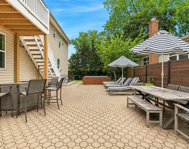 1049 Owasco Road - Photo Thumbnail 14