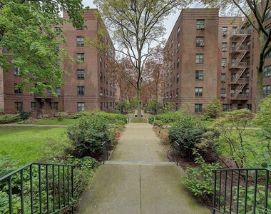 34-21 78th Street - Photo Thumbnail 4