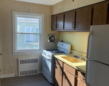 136-25 62nd Avenue - Photo Thumbnail 3