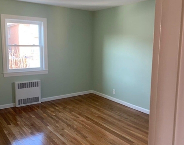 136-25 62nd Avenue - Photo Thumbnail 9