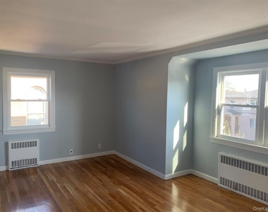 136-25 62nd Avenue - Photo Thumbnail 2