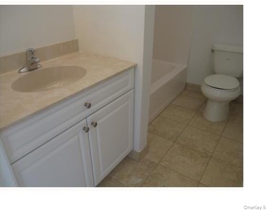 205 Tondo Circle - Photo Thumbnail 10